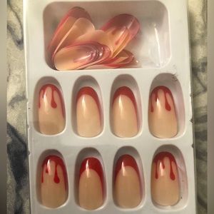 Red oval press on nails medium size💅🏻